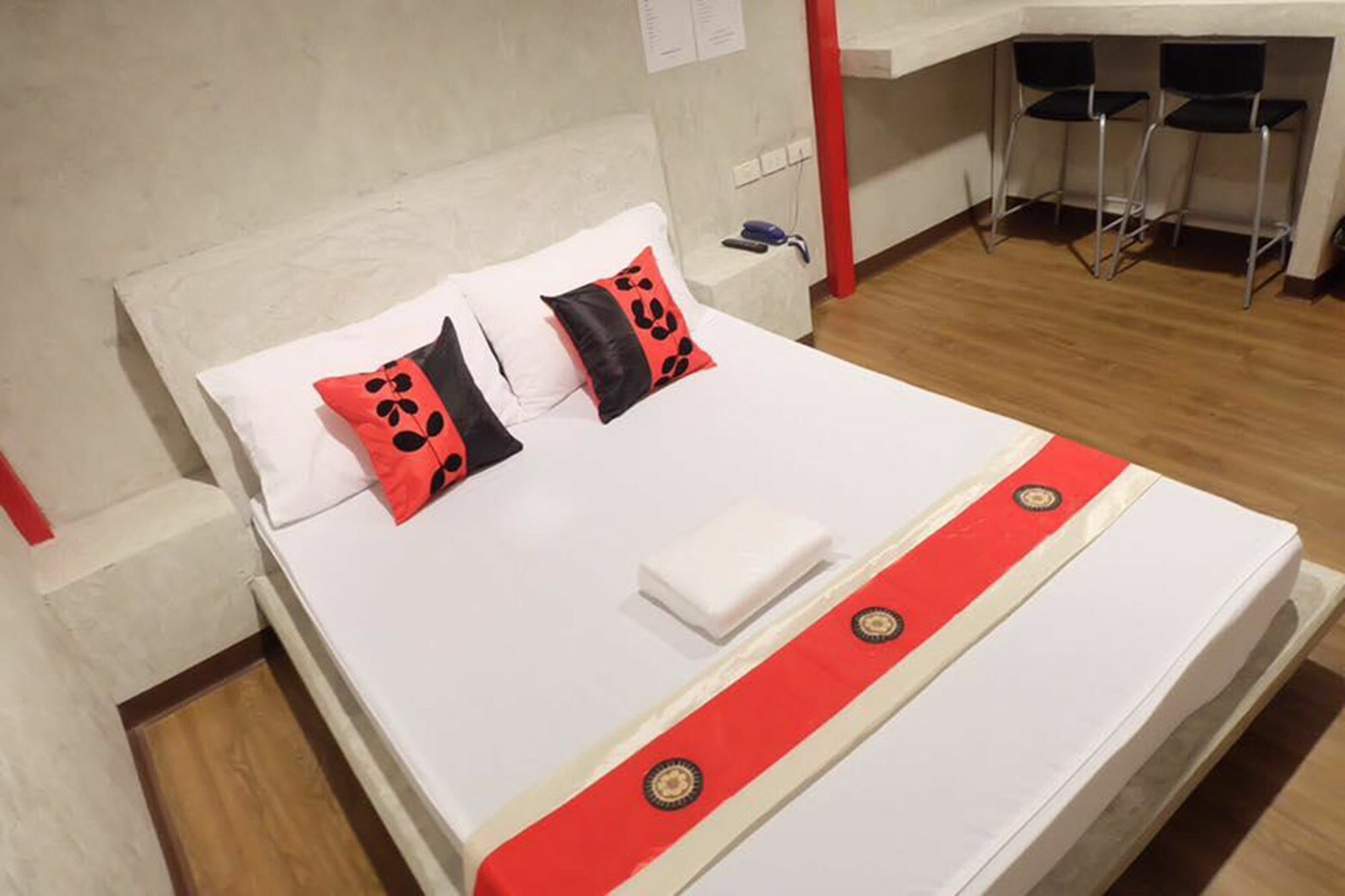 Love Box Resort Bangkok Luaran gambar